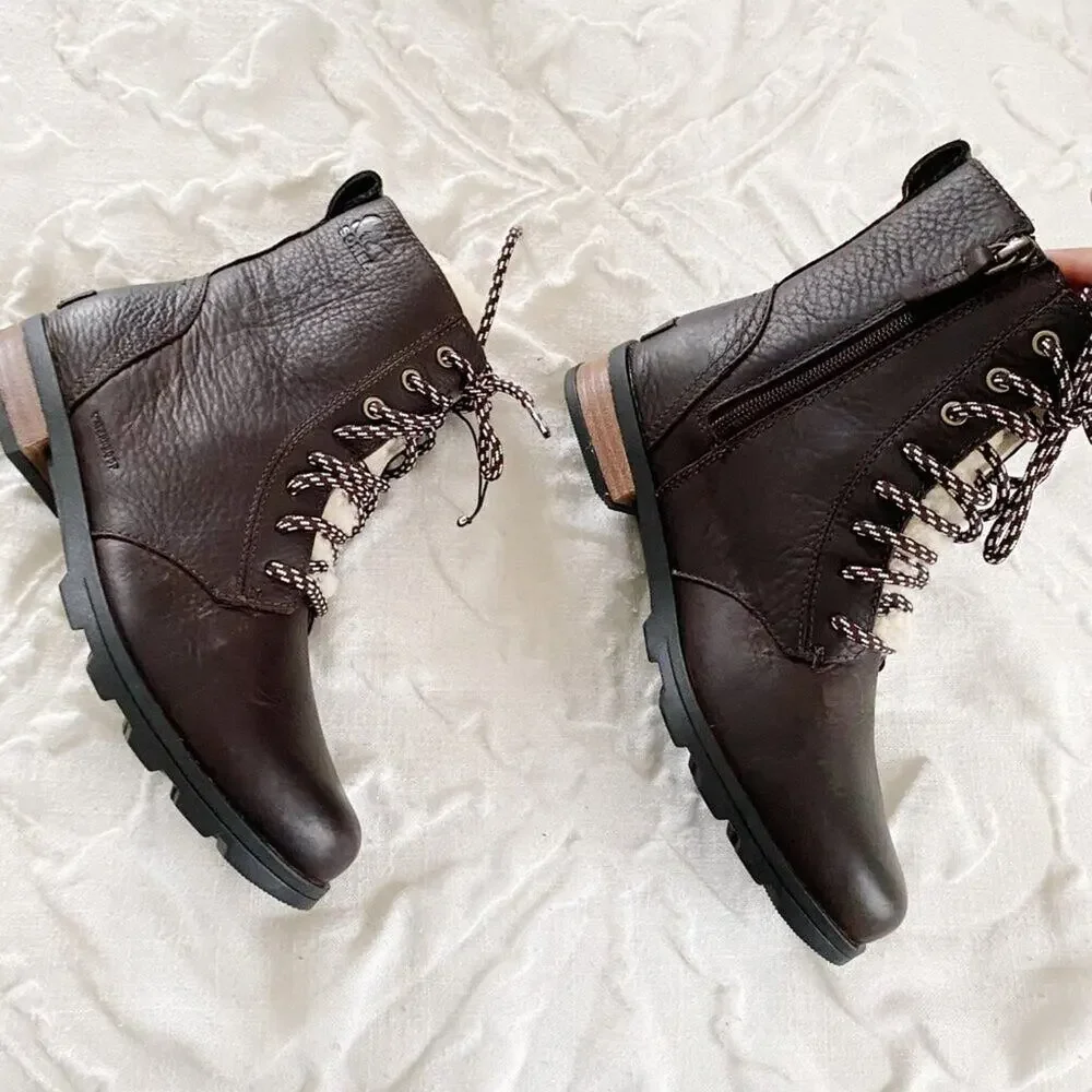 Sorel Emelie Lace Cozy Boot Size 7.5 New